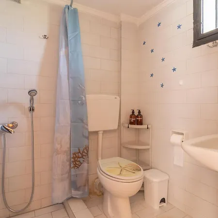 Eutopia Apartment Flogita